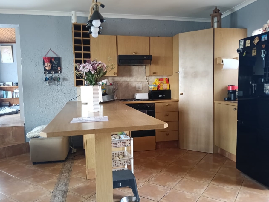3 Bedroom Property for Sale in Noordheuwel Gauteng