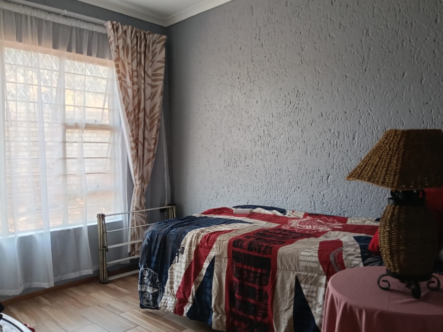3 Bedroom Property for Sale in Noordheuwel Gauteng