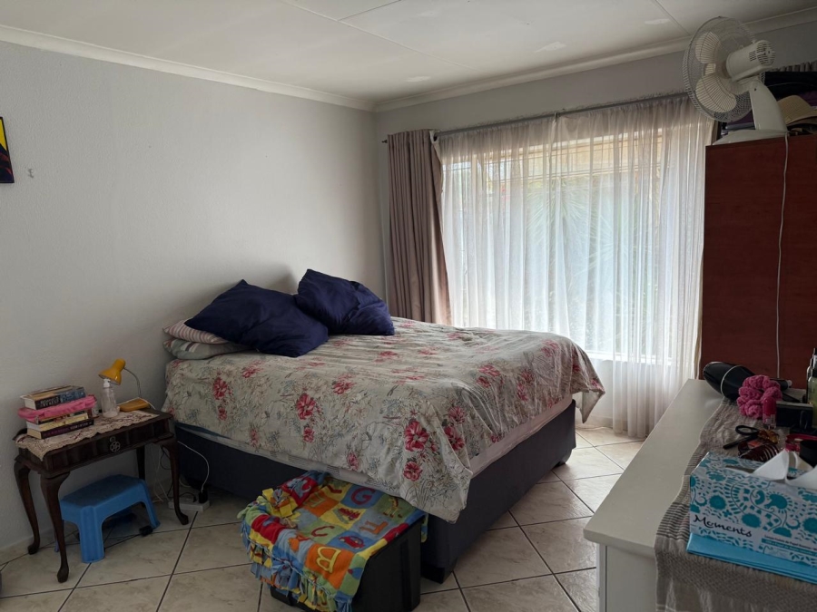 4 Bedroom Property for Sale in Brackenhurst Gauteng