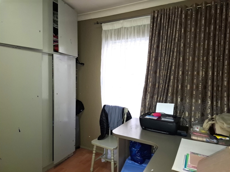 3 Bedroom Property for Sale in Actonville Gauteng