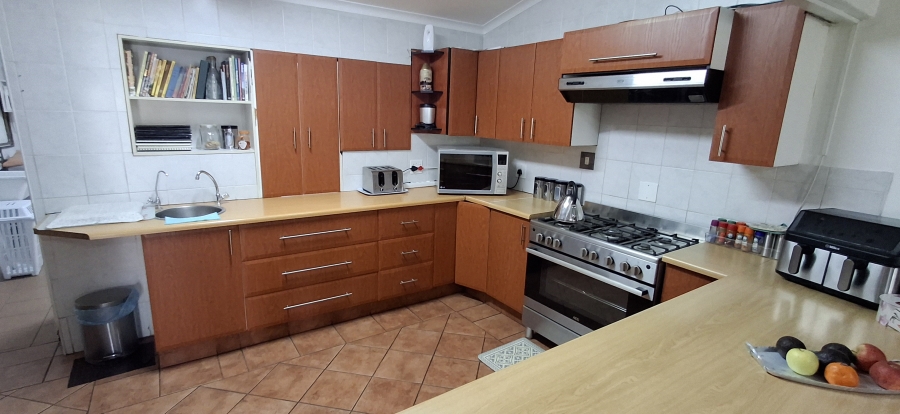 3 Bedroom Property for Sale in Sinoville Gauteng
