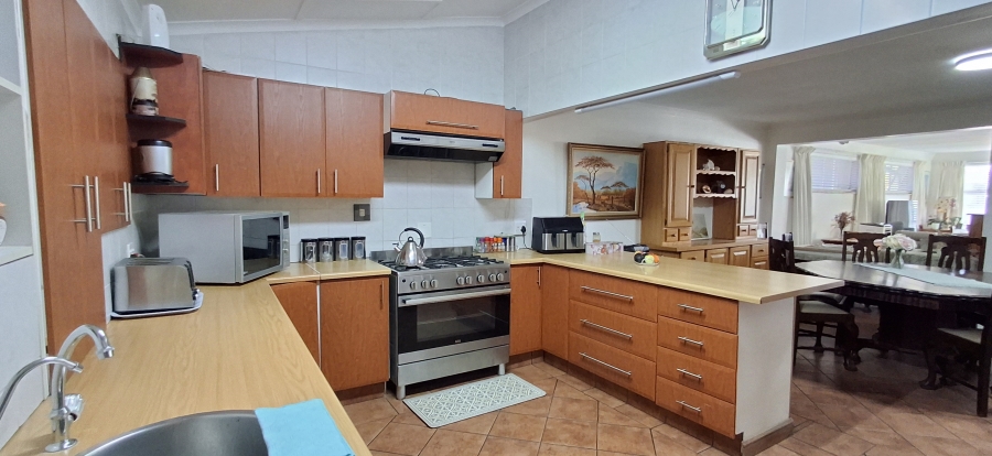 3 Bedroom Property for Sale in Sinoville Gauteng