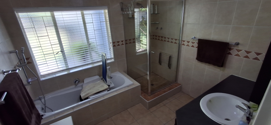 3 Bedroom Property for Sale in Sinoville Gauteng