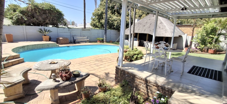 3 Bedroom Property for Sale in Sinoville Gauteng