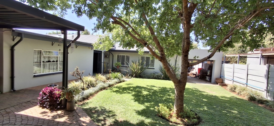 3 Bedroom Property for Sale in Sinoville Gauteng