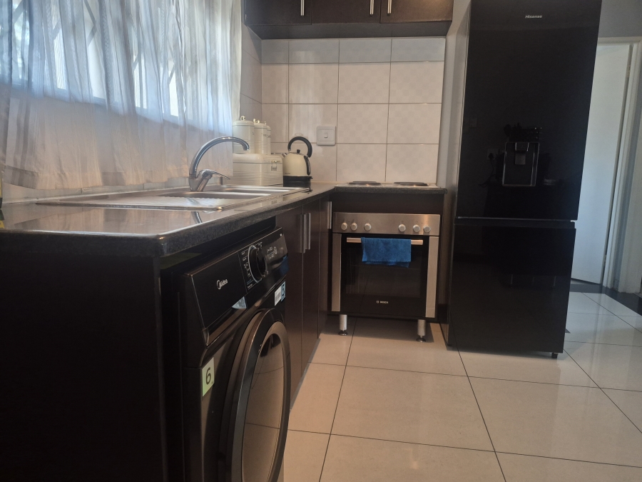 To Let 1 Bedroom Property for Rent in Noordwyk Gauteng