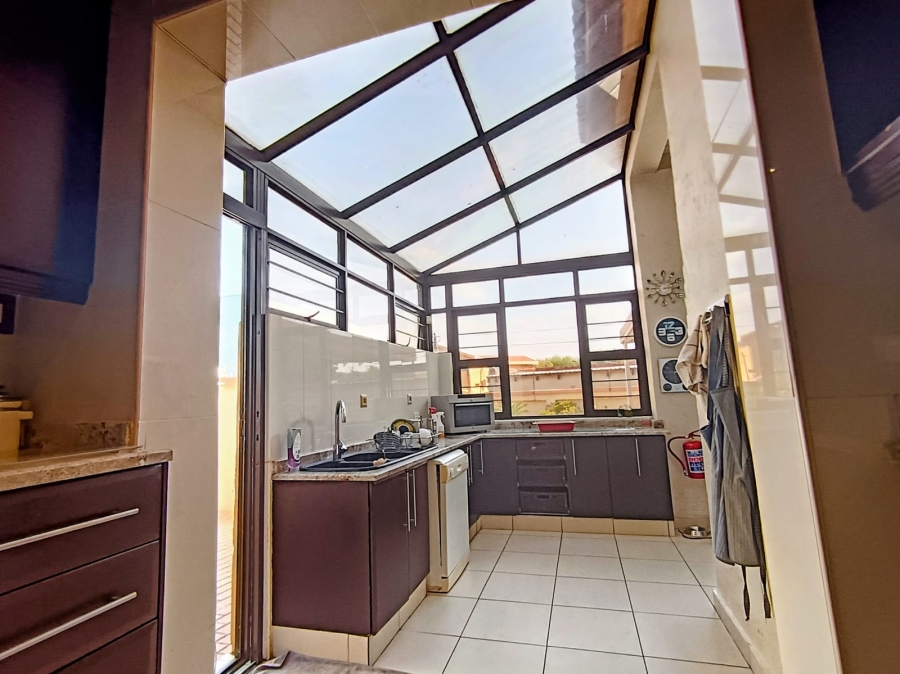 4 Bedroom Property for Sale in Sunward Park Gauteng