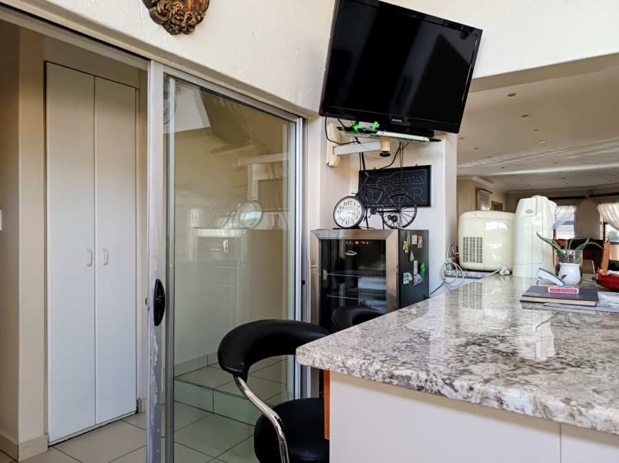 4 Bedroom Property for Sale in Sunward Park Gauteng
