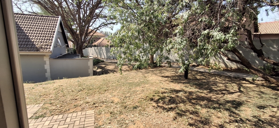 2 Bedroom Property for Sale in Olympus AH Gauteng