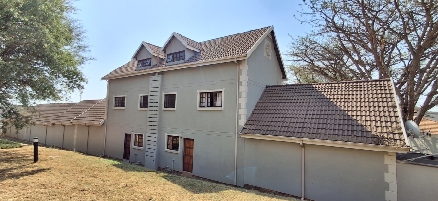 2 Bedroom Property for Sale in Olympus AH Gauteng