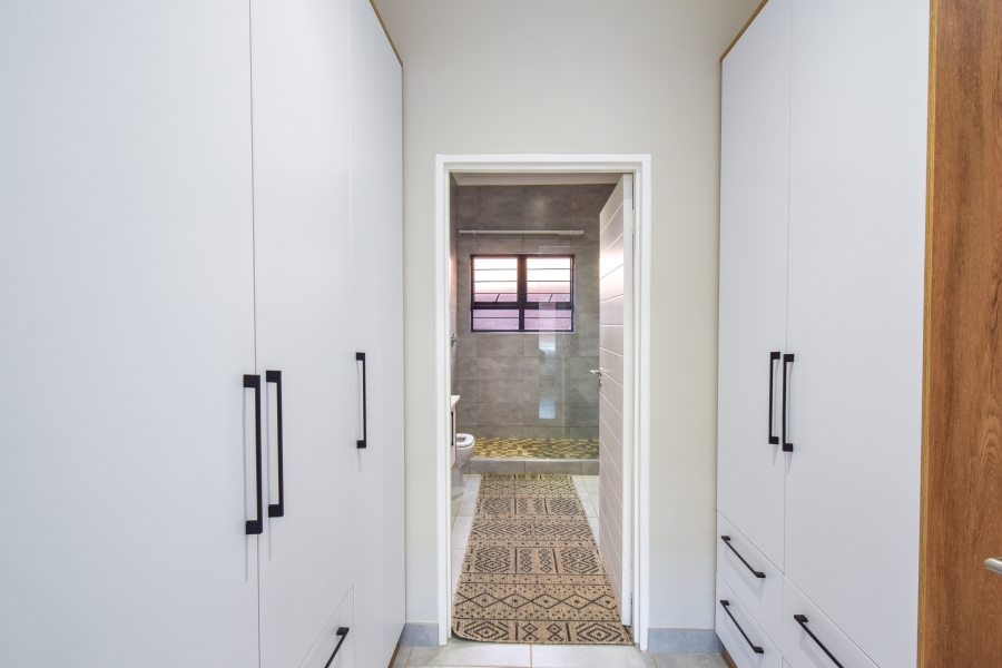 3 Bedroom Property for Sale in Olympus AH Gauteng
