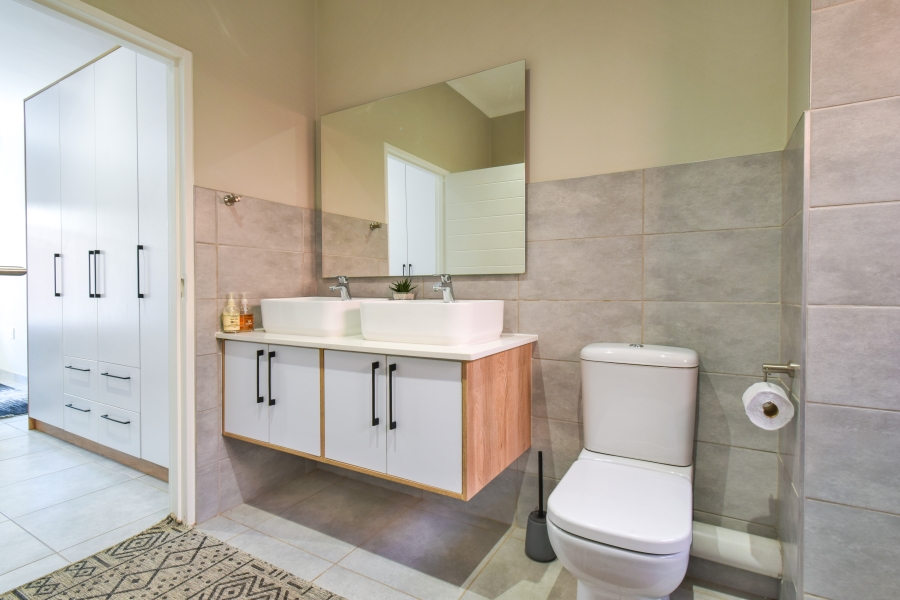 3 Bedroom Property for Sale in Olympus AH Gauteng