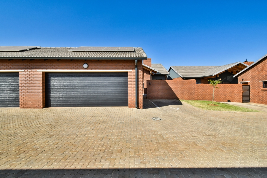 3 Bedroom Property for Sale in Olympus AH Gauteng