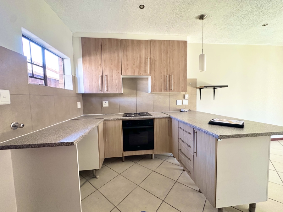 2 Bedroom Property for Sale in Sagewood Gauteng