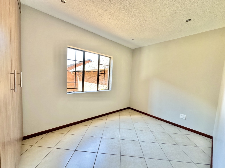 2 Bedroom Property for Sale in Sagewood Gauteng