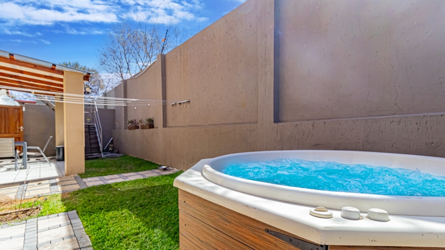 3 Bedroom Property for Sale in Witkoppen Gauteng