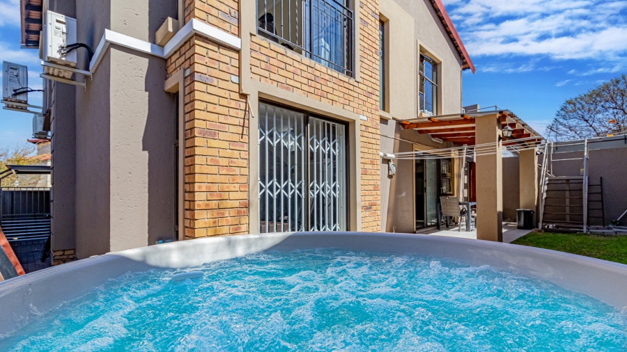 3 Bedroom Property for Sale in Witkoppen Gauteng