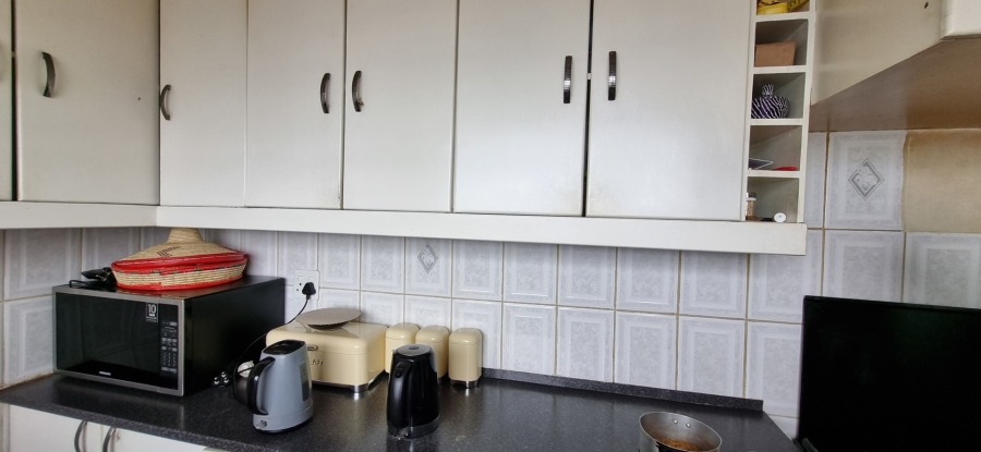 3 Bedroom Property for Sale in Denlee Gauteng