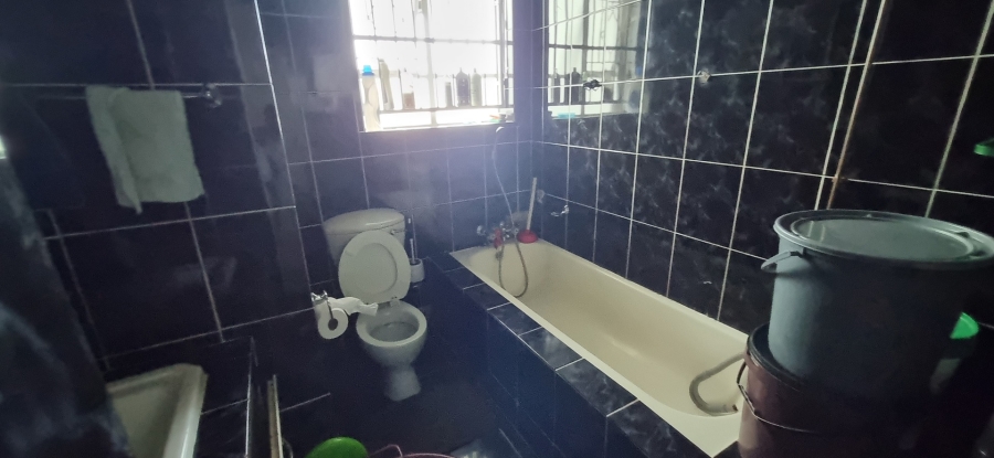 3 Bedroom Property for Sale in Denlee Gauteng