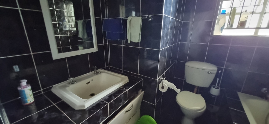 3 Bedroom Property for Sale in Denlee Gauteng