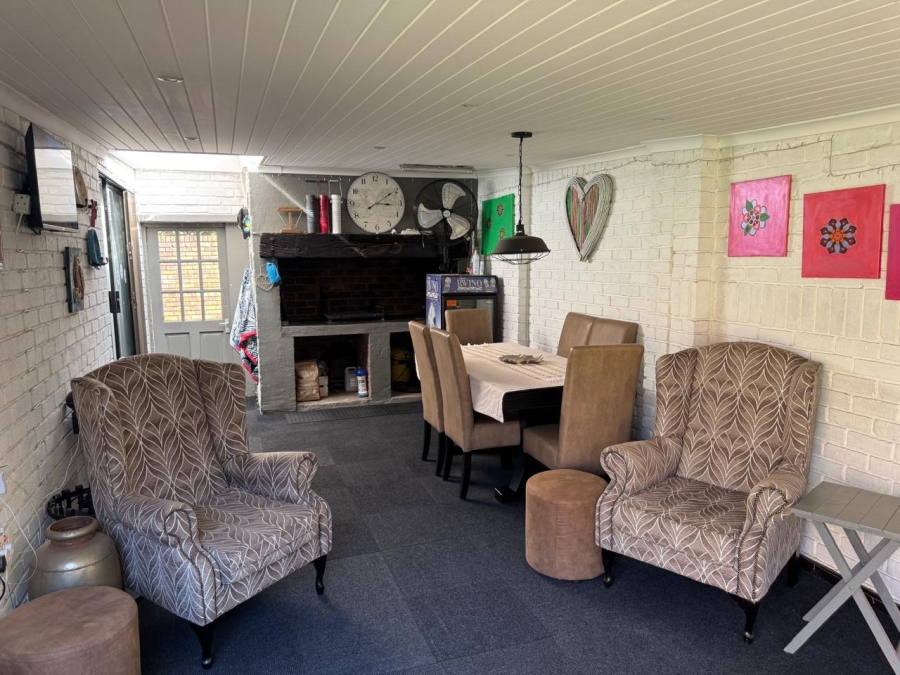 To Let 3 Bedroom Property for Rent in Weavind Park Gauteng