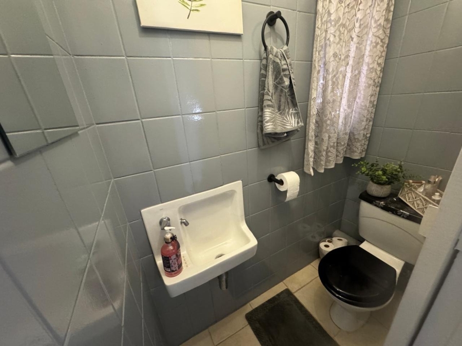 To Let 3 Bedroom Property for Rent in Weavind Park Gauteng