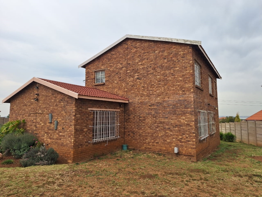 5 Bedroom Property for Sale in Vaal Marina Gauteng
