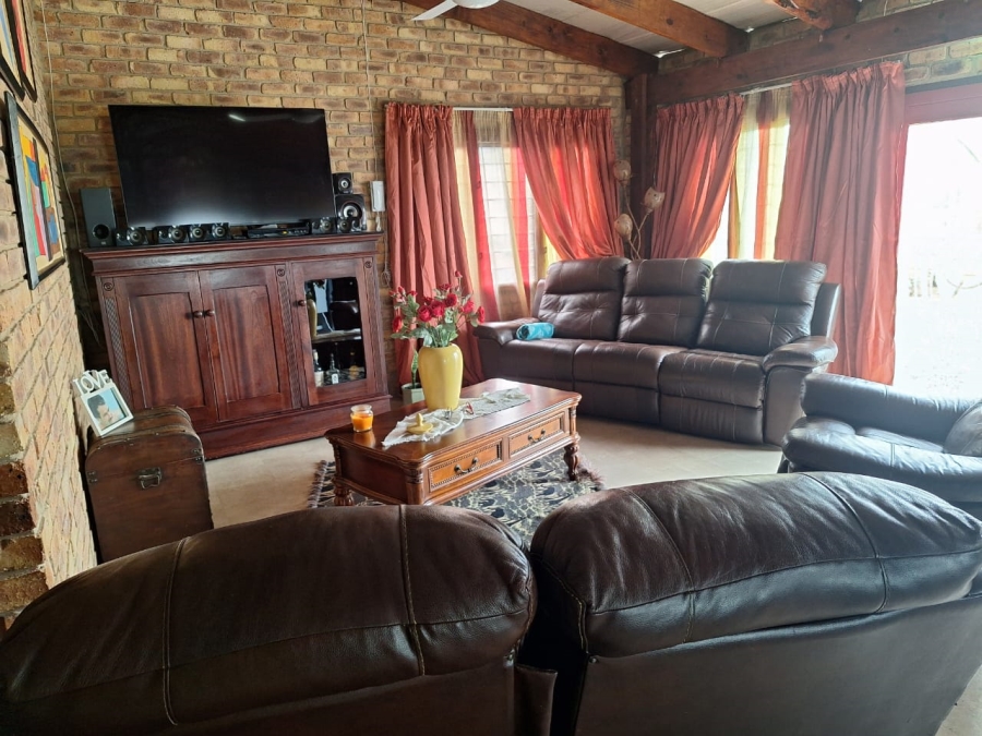 5 Bedroom Property for Sale in Vaal Marina Gauteng