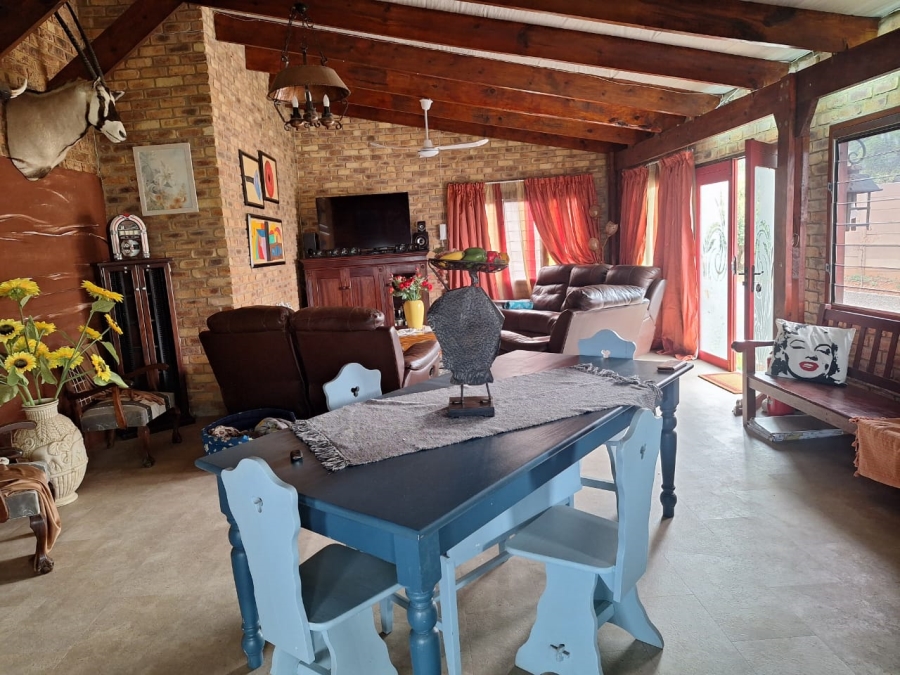 5 Bedroom Property for Sale in Vaal Marina Gauteng