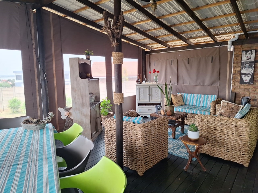 5 Bedroom Property for Sale in Vaal Marina Gauteng