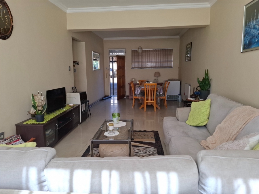 2 Bedroom Property for Sale in Benoni Central Gauteng