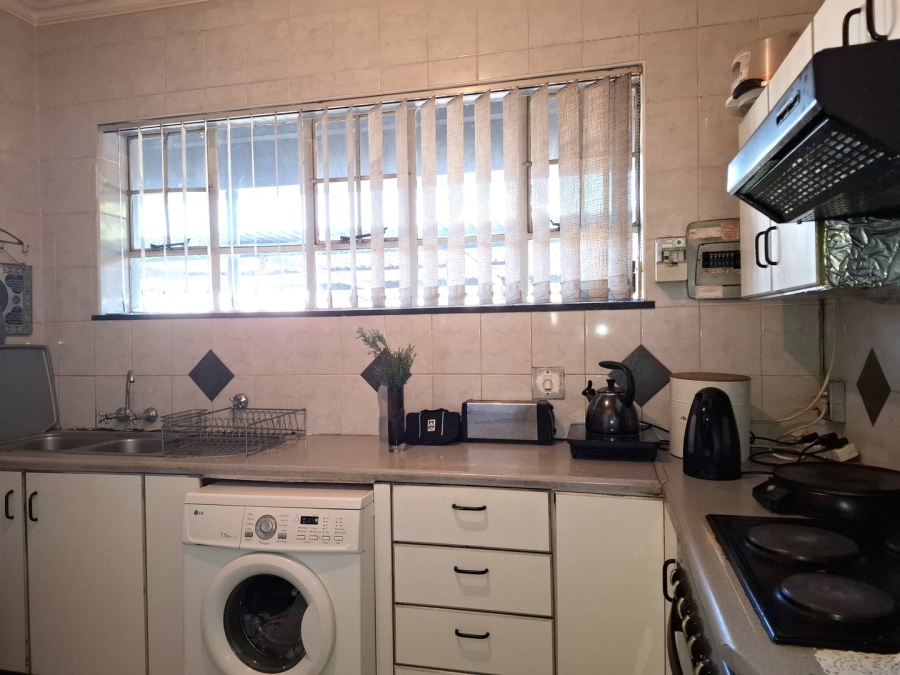 2 Bedroom Property for Sale in Benoni Central Gauteng