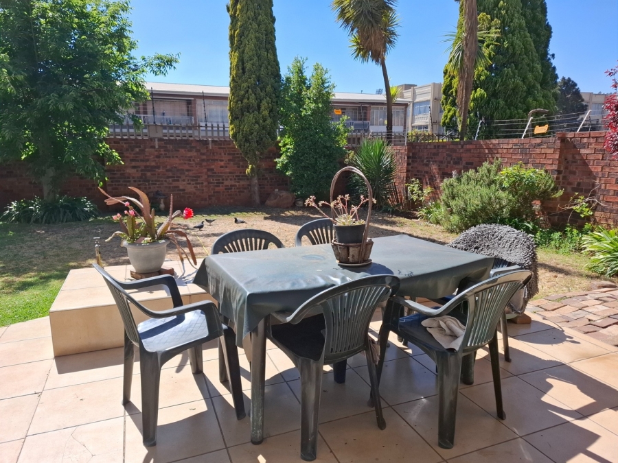 2 Bedroom Property for Sale in Benoni Central Gauteng