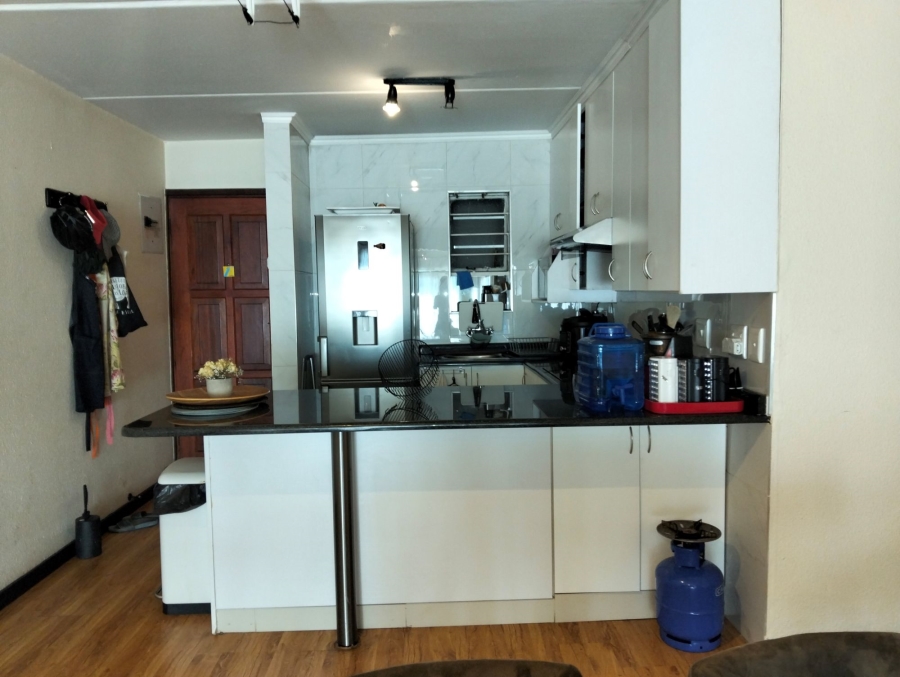 2 Bedroom Property for Sale in Edenburg Gauteng
