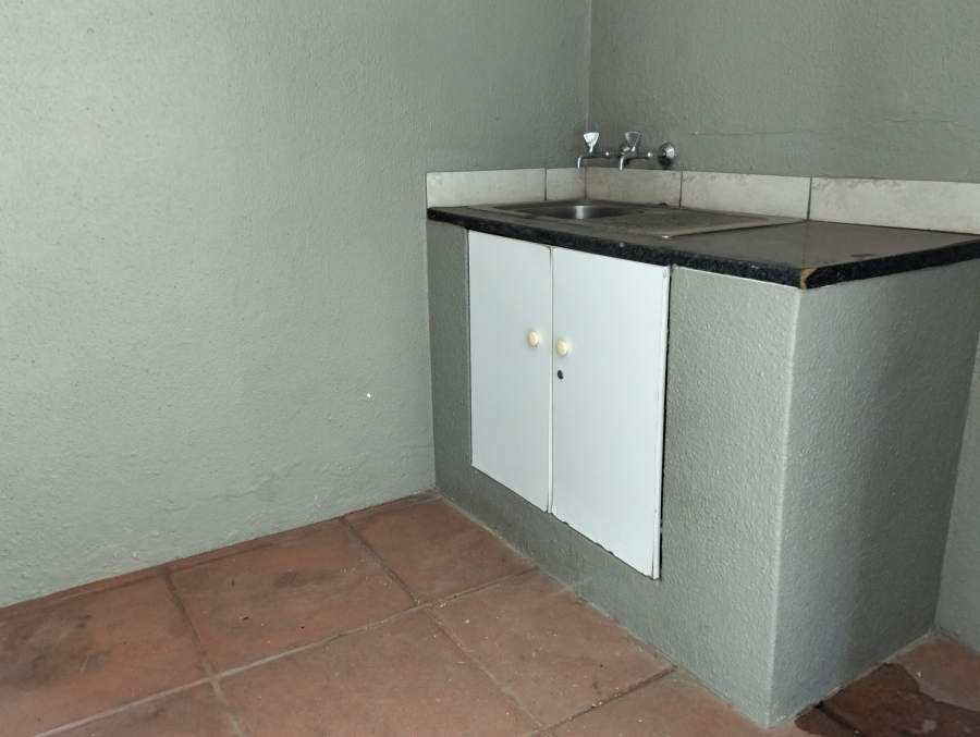 2 Bedroom Property for Sale in Edenburg Gauteng
