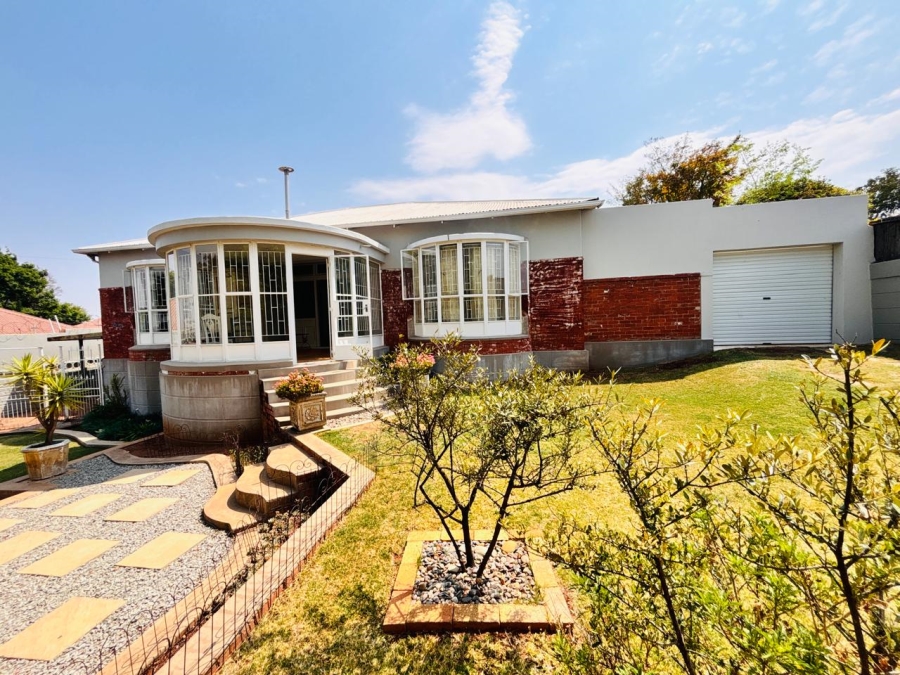 3 Bedroom Property for Sale in Krugersdorp North Gauteng