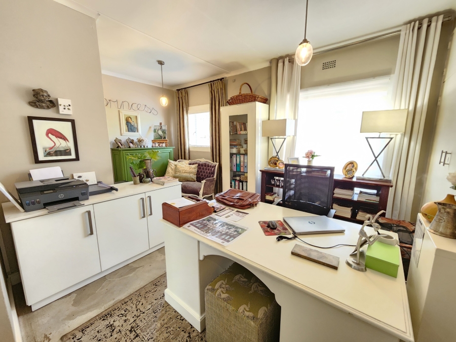 4 Bedroom Property for Sale in Waterkloof Ridge Gauteng