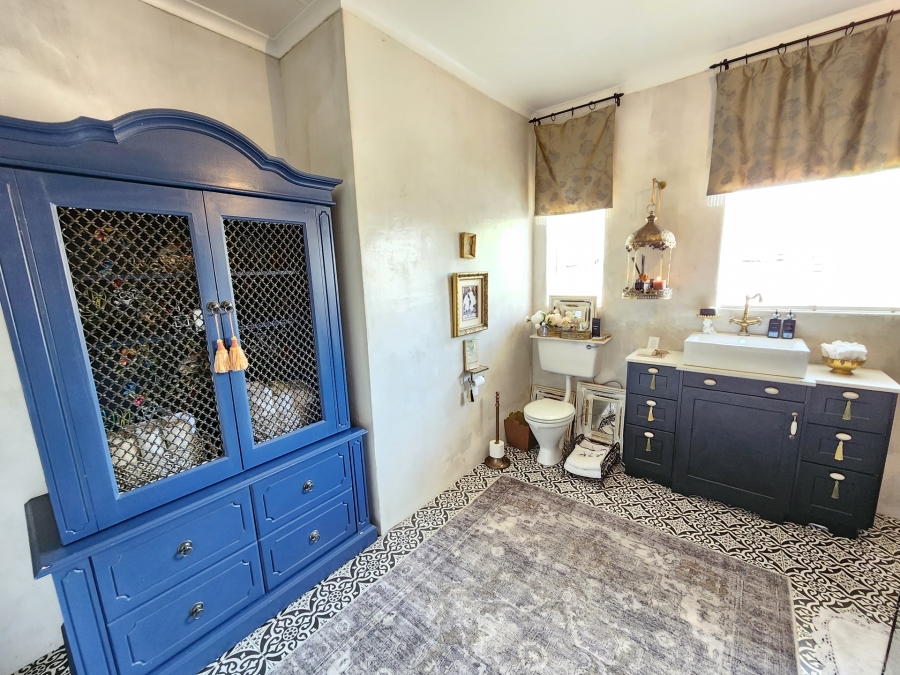 4 Bedroom Property for Sale in Waterkloof Ridge Gauteng