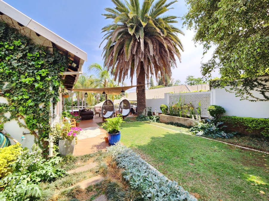 4 Bedroom Property for Sale in Waterkloof Ridge Gauteng