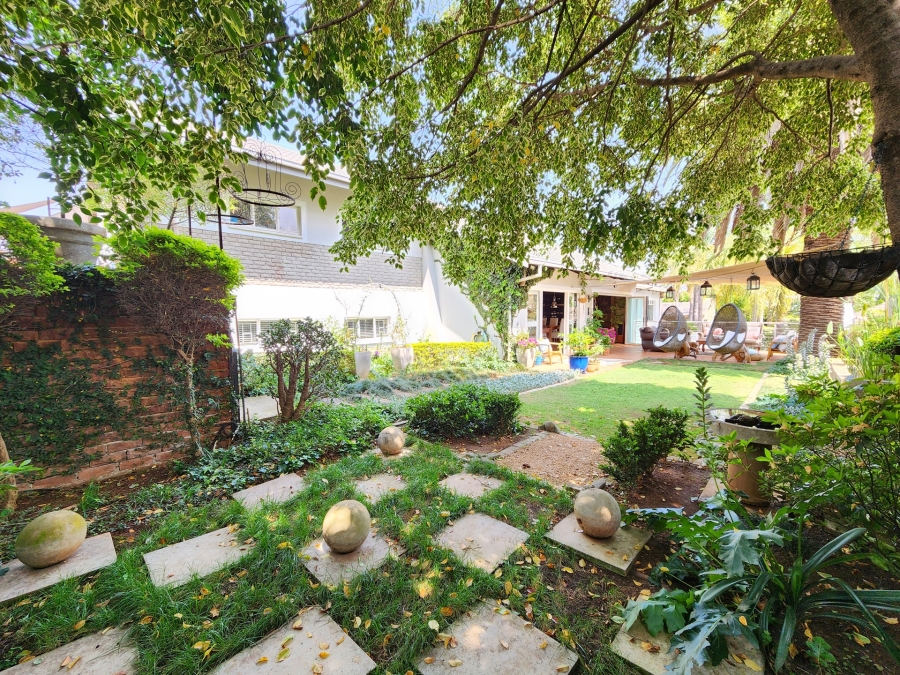 4 Bedroom Property for Sale in Waterkloof Ridge Gauteng