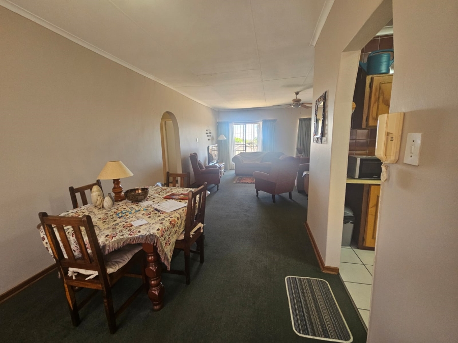 2 Bedroom Property for Sale in Greenhills Gauteng