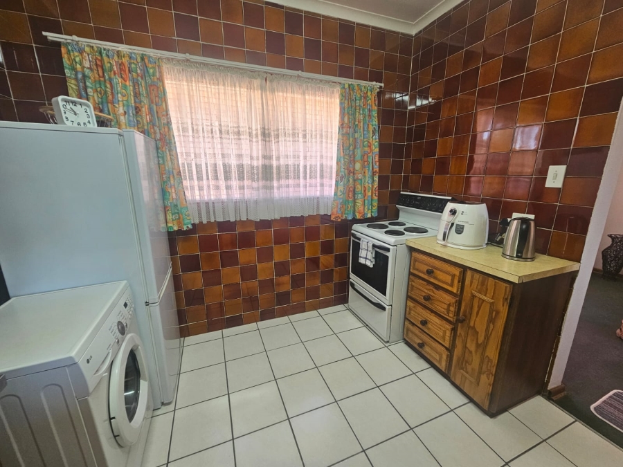 2 Bedroom Property for Sale in Greenhills Gauteng