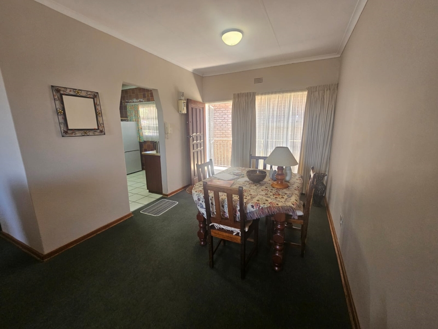 2 Bedroom Property for Sale in Greenhills Gauteng