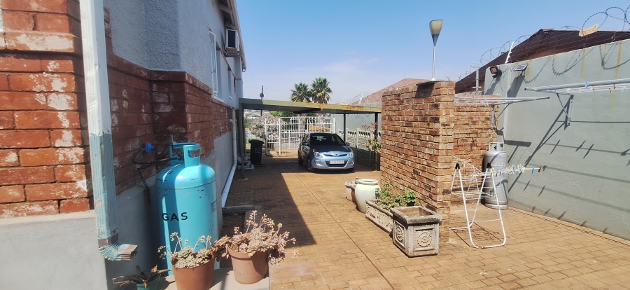 4 Bedroom Property for Sale in Krugersdorp North Gauteng