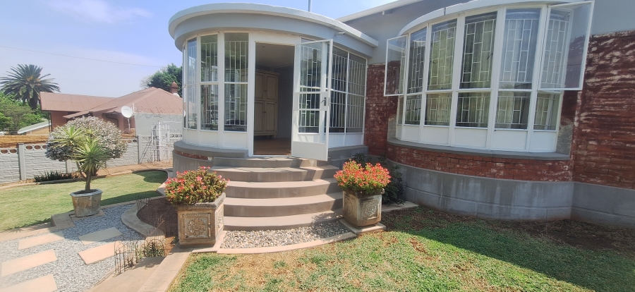 4 Bedroom Property for Sale in Krugersdorp North Gauteng