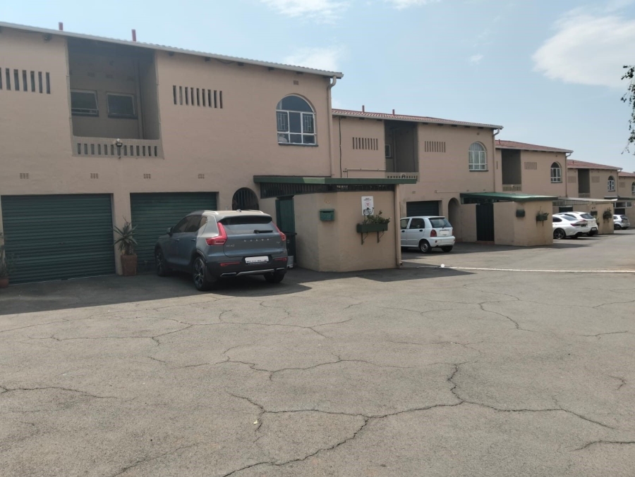 3 Bedroom Property for Sale in Albertville Gauteng
