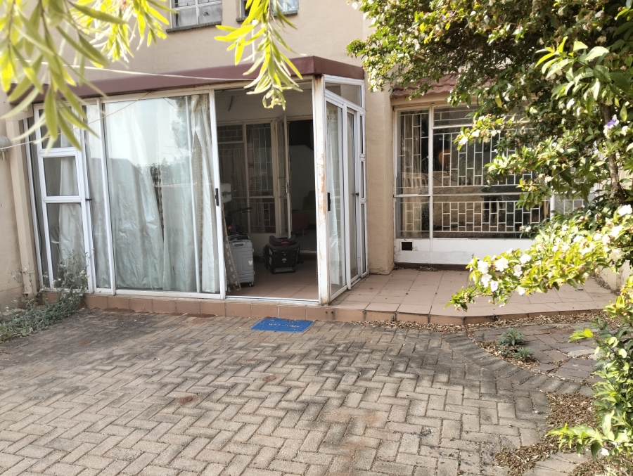 3 Bedroom Property for Sale in Albertville Gauteng