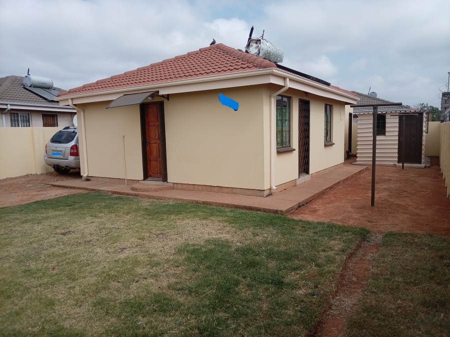 2 Bedroom Property for Sale in Crystal Park Gauteng