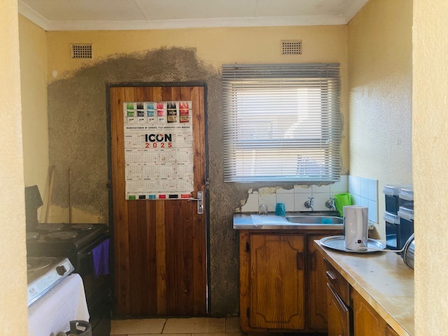 2 Bedroom Property for Sale in Kwa Thema Phase 2 Gauteng