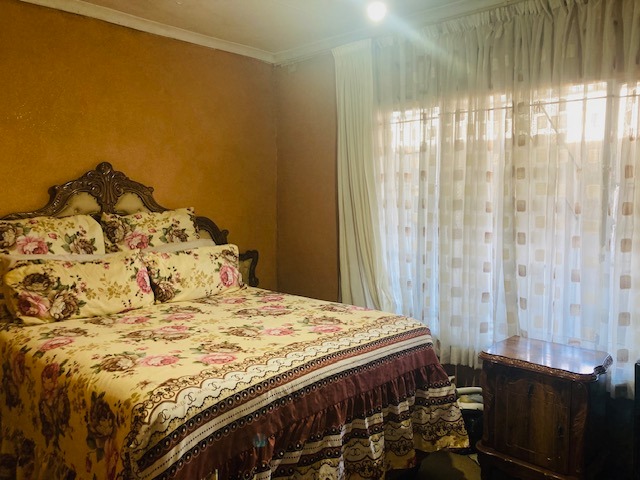2 Bedroom Property for Sale in Kwa Thema Phase 2 Gauteng
